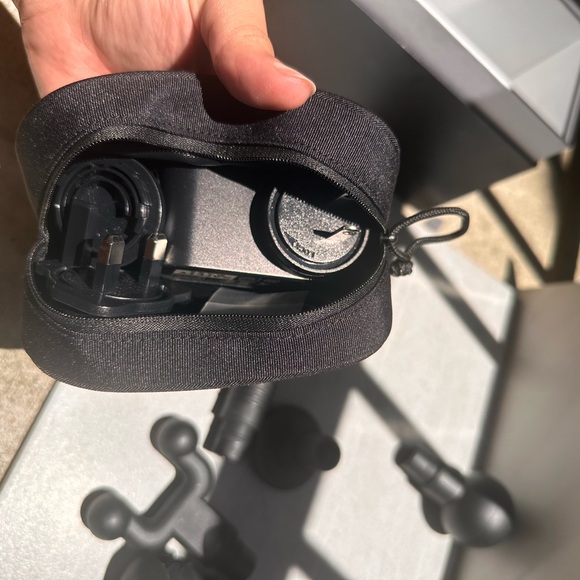 Massage Gun - Hyperice Hypervolt 2 Pro - Picture 7 of 8